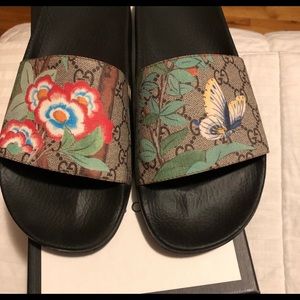 Gucci slides